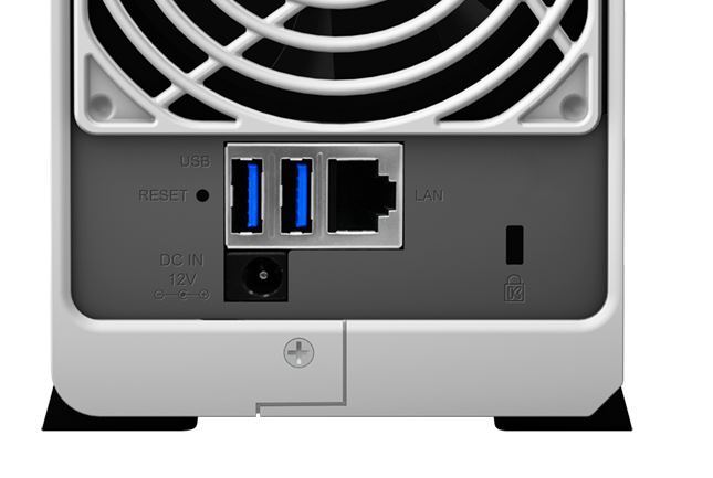 synology dsd218j rear panel with ports